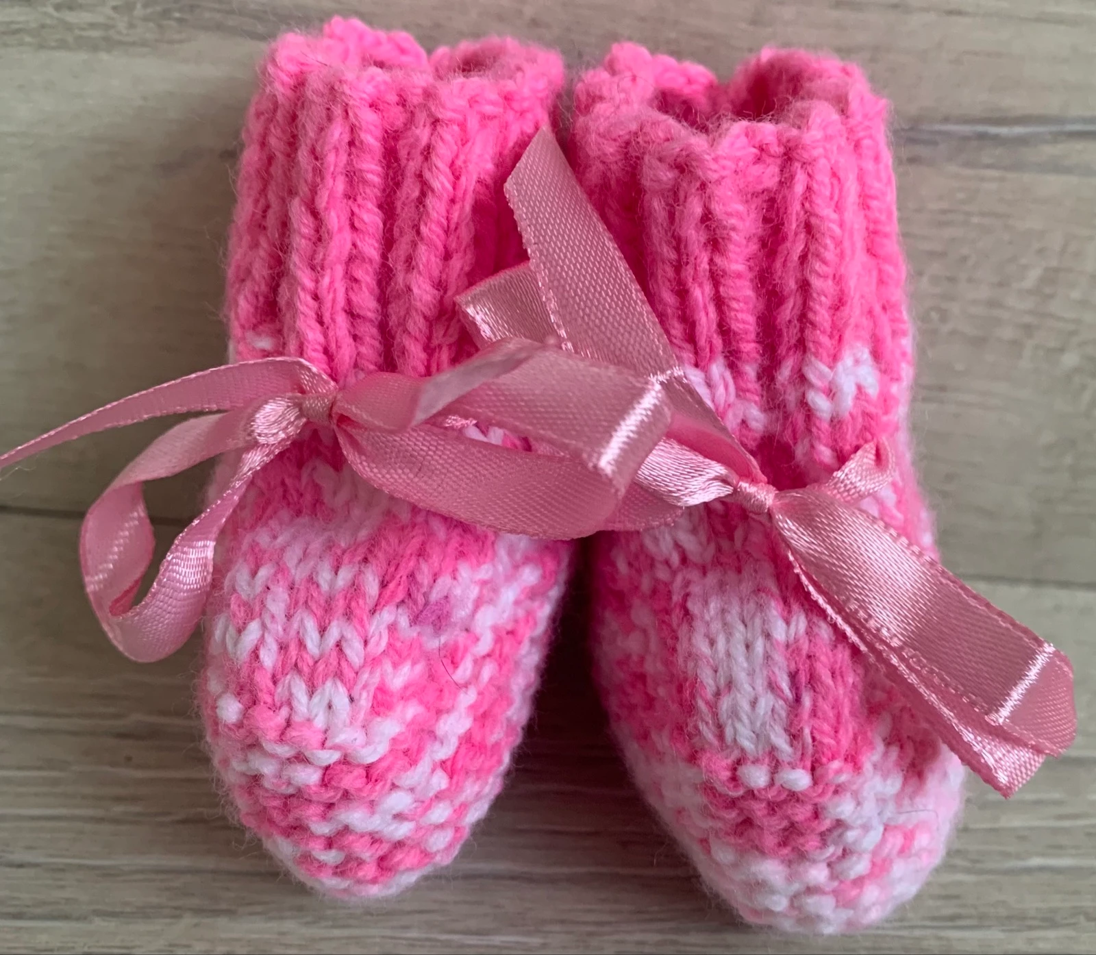 Baby hat and slippers 0/3 months – photo 3
